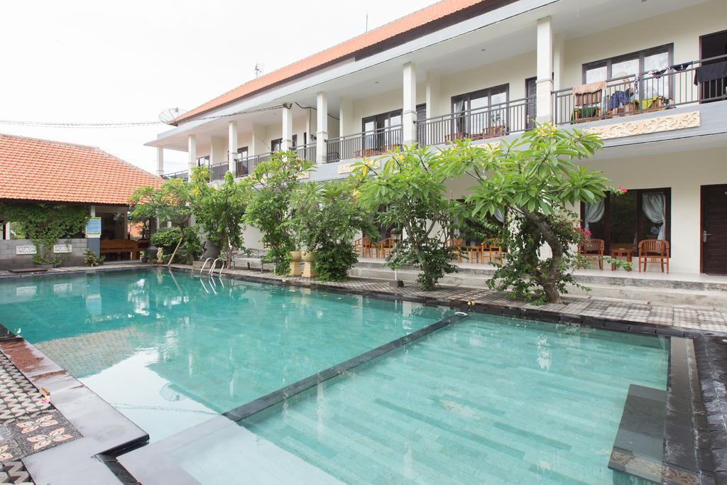 فندق أُلُواتوفي  Puri Kelapa By Bukitvista المظهر الخارجي الصورة